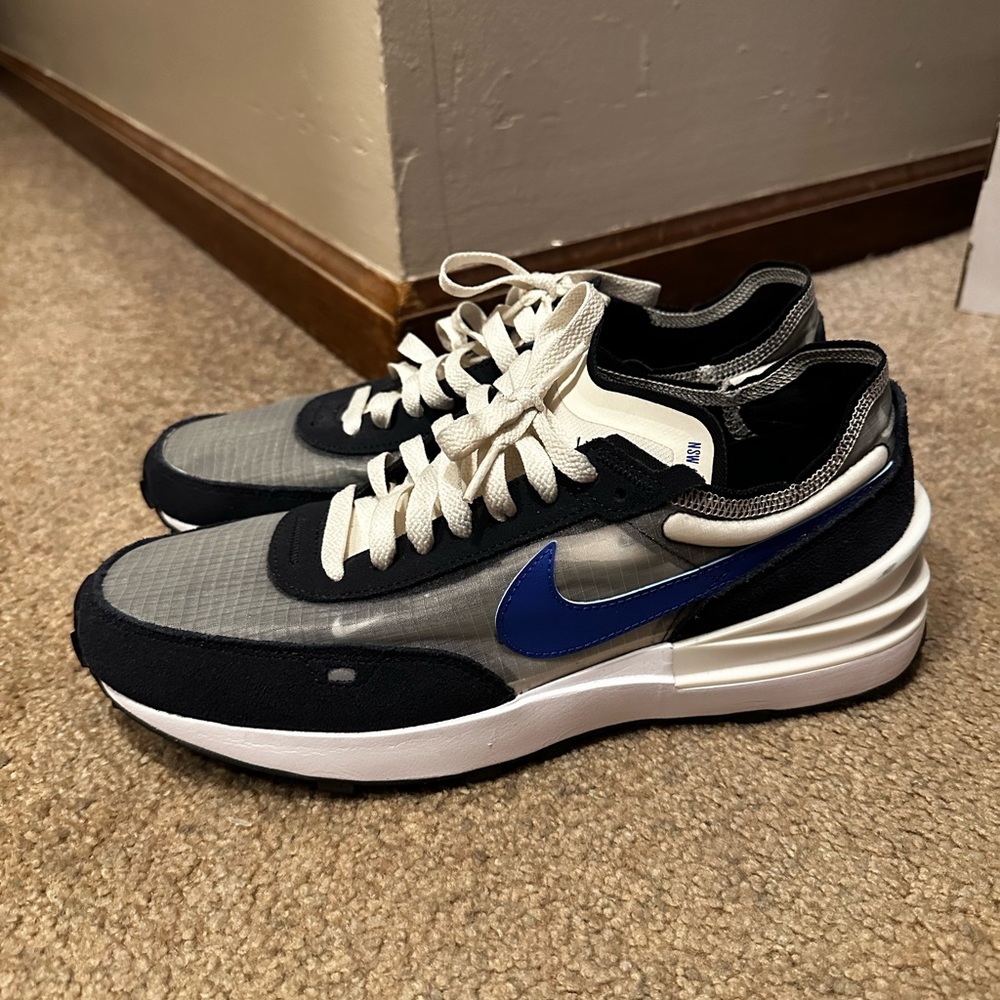 Nike Waffle One trainer